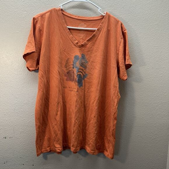 Life Is Good T Shirt NOT ALL WHO WANDER ARE LOST Sandals Birks V Neck Women’s XL - Picture 1 of 4